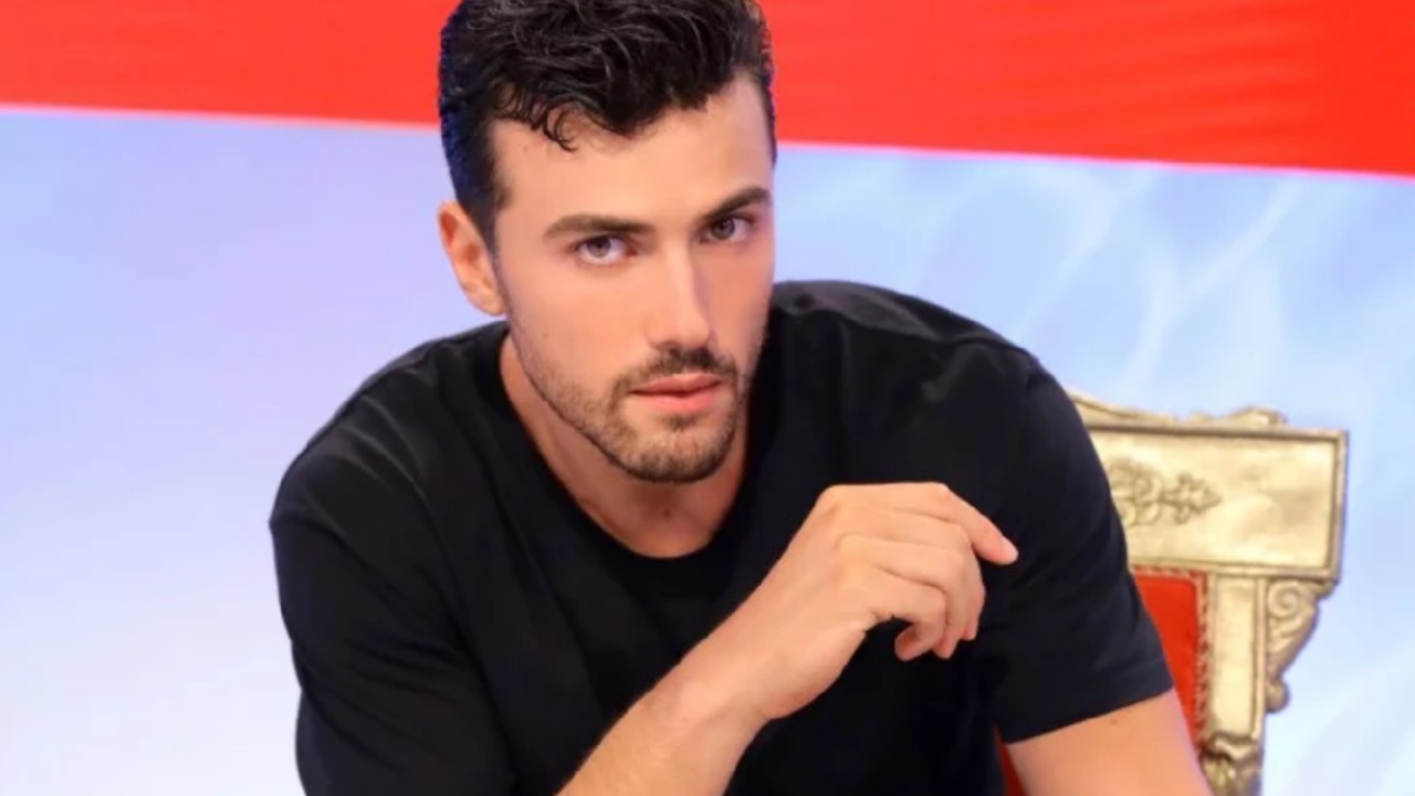 Uomini e Donne, Alessandro Zarino confessa: "Giulio Raselli indossa una maschera"