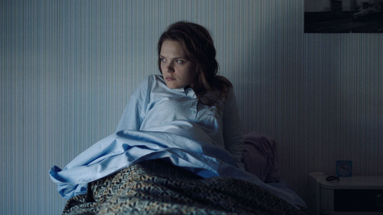 Sole: una clip in anteprima esclusiva del film di Carlo Sironi presentato al Festival di Venezia 2019