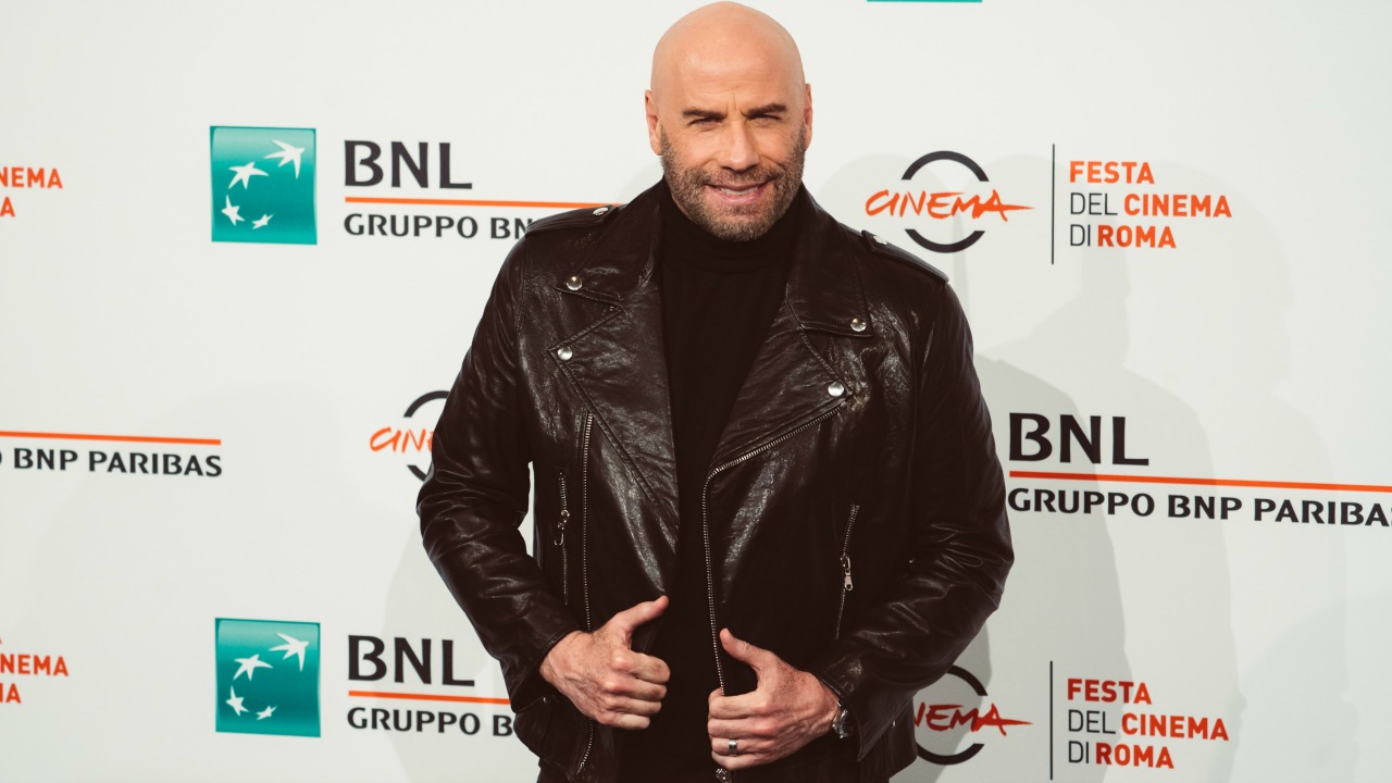 John Travolta, e la libertà di essere sempre diverso, sul tappeto rosso della Festa di Roma