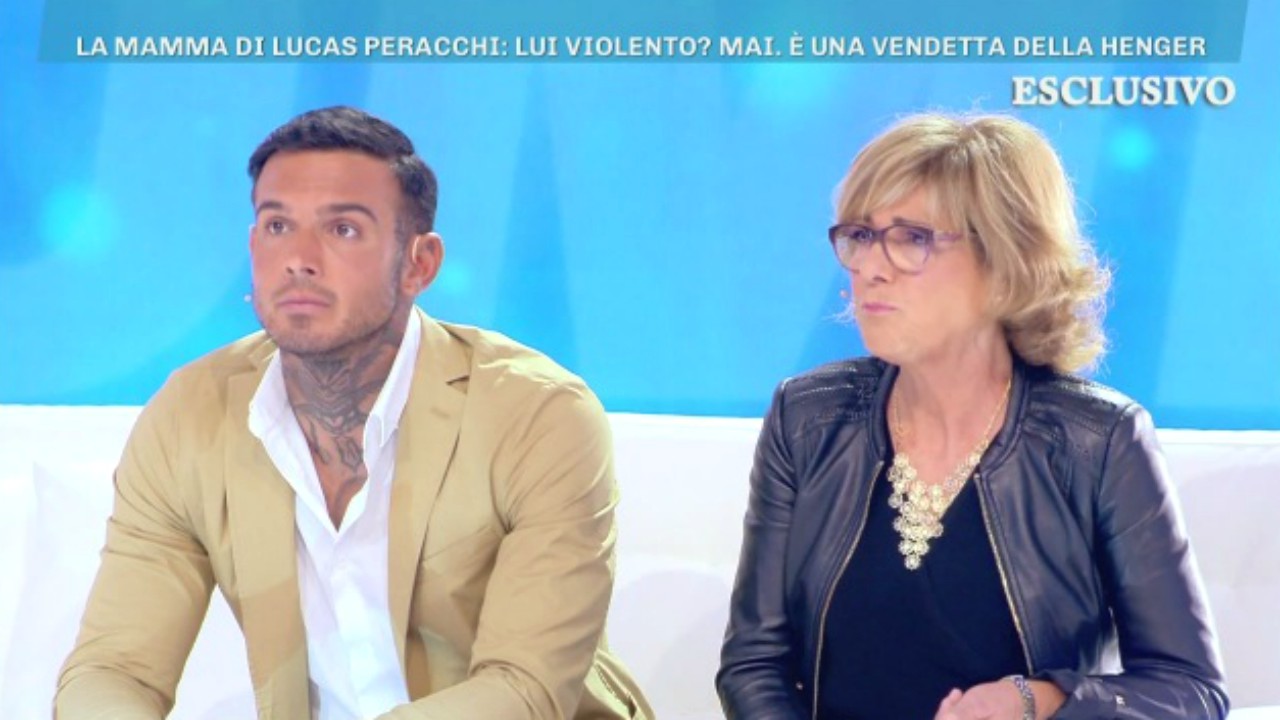 Lucas Peracchi a Domenica Live: "Eva Henger mi ha rovinato la vita, ho bisogno di scuse pubbliche"