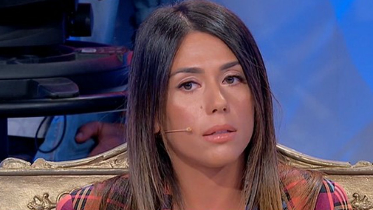 Uomini e Donne, Giulia Quattrociocche rivela: "Il bacio con Alessandro? Un momento intenso"