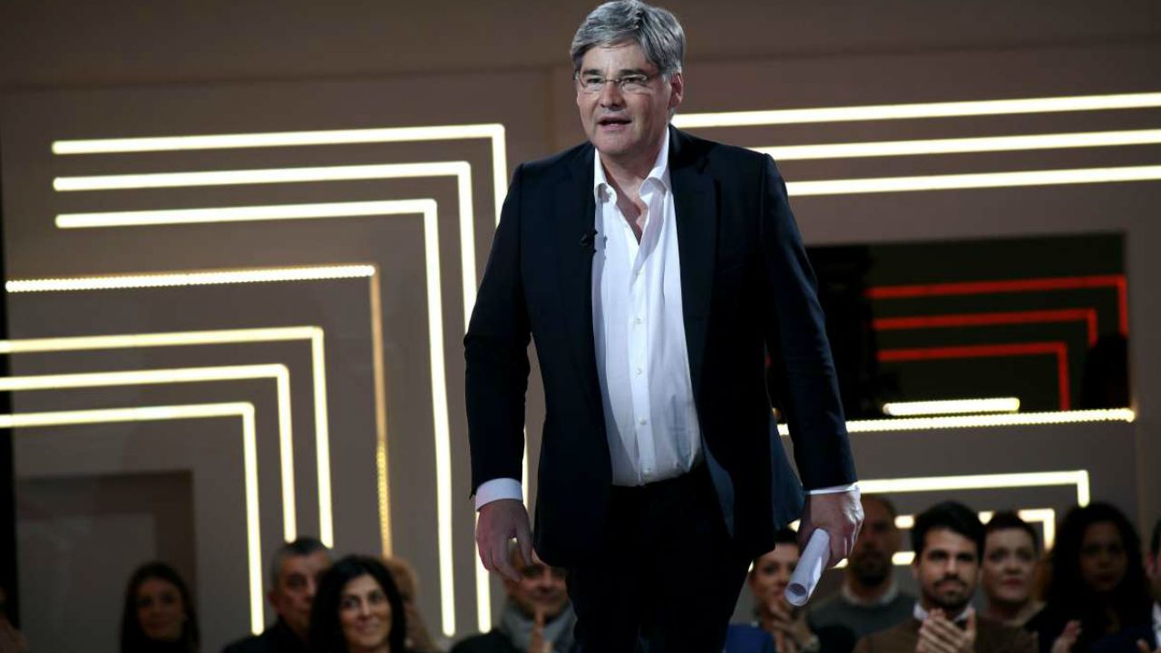 Dritto e Rovescio: stasera nuova puntata su Rete4