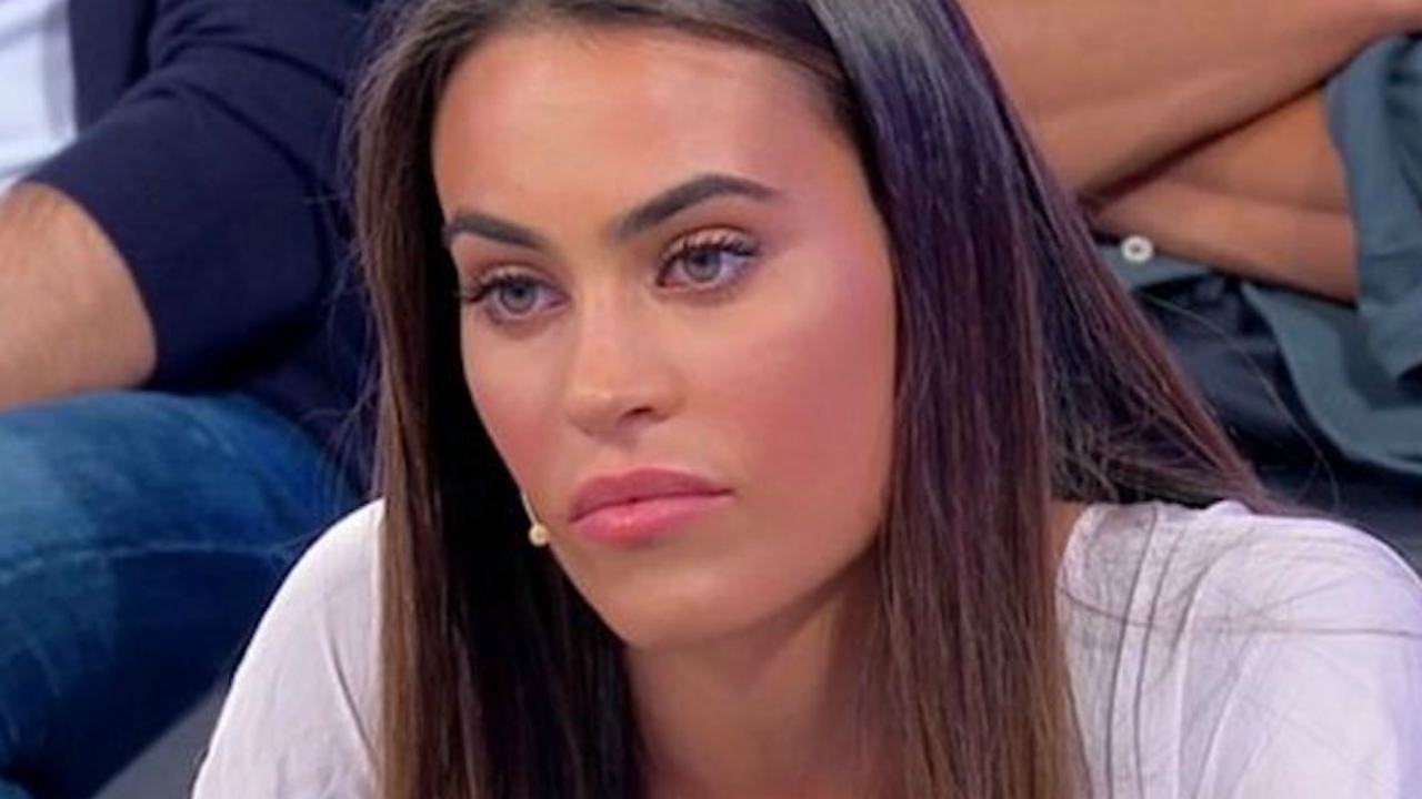Uomini e Donne, il bacio tra Alessandro Zarino e Veronica