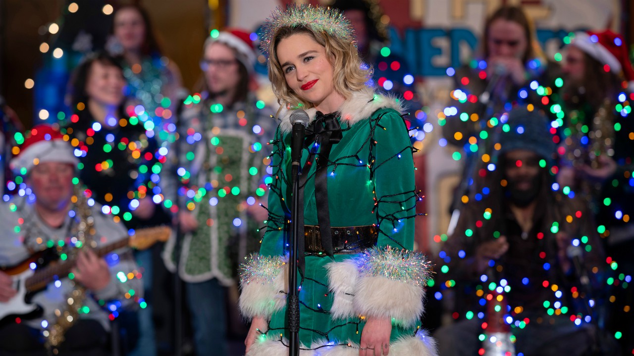 Last Christmas: il videosaluto di Emilia Clarke, Emma Thompson, Henry Golding e Paul Feig