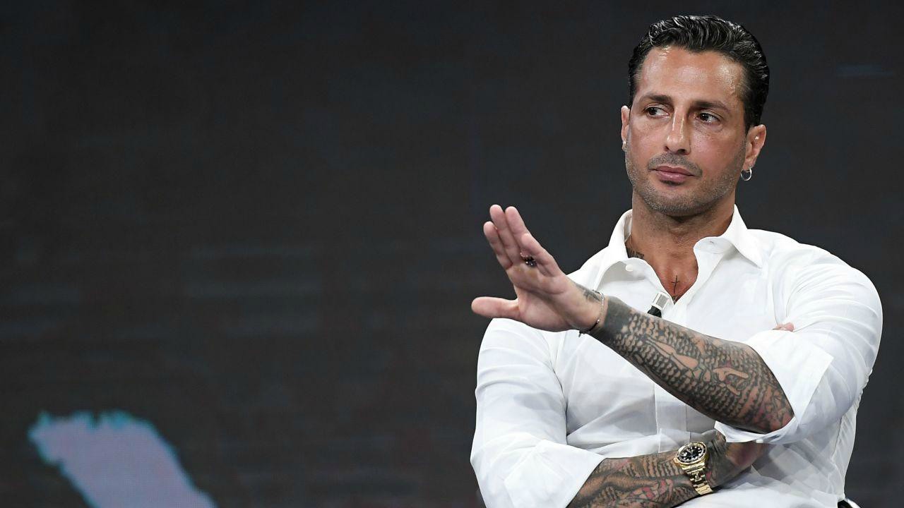 Fabrizio Corona, nove mesi in più di carcere. Annullato l’affidamento.