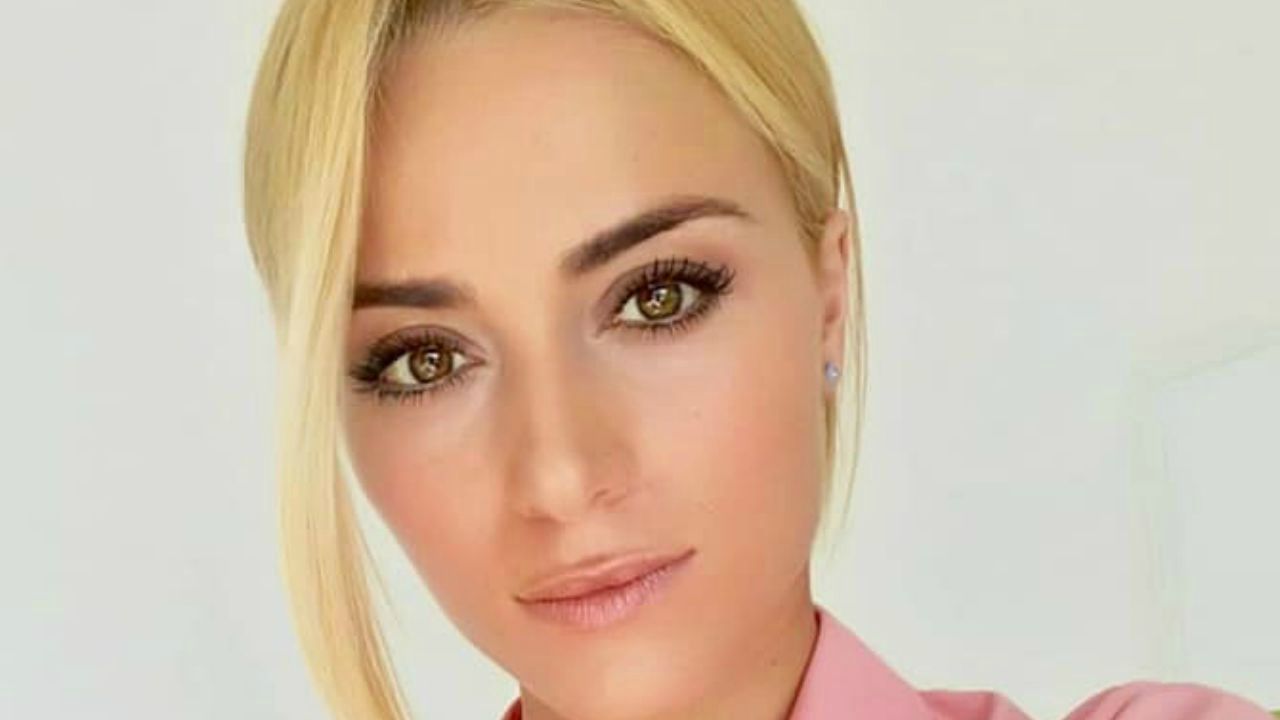 Un Posto al Sole Anticipazioni 22 novembre 2019: Alberto spinge Clara a fare sesso con Cipriani