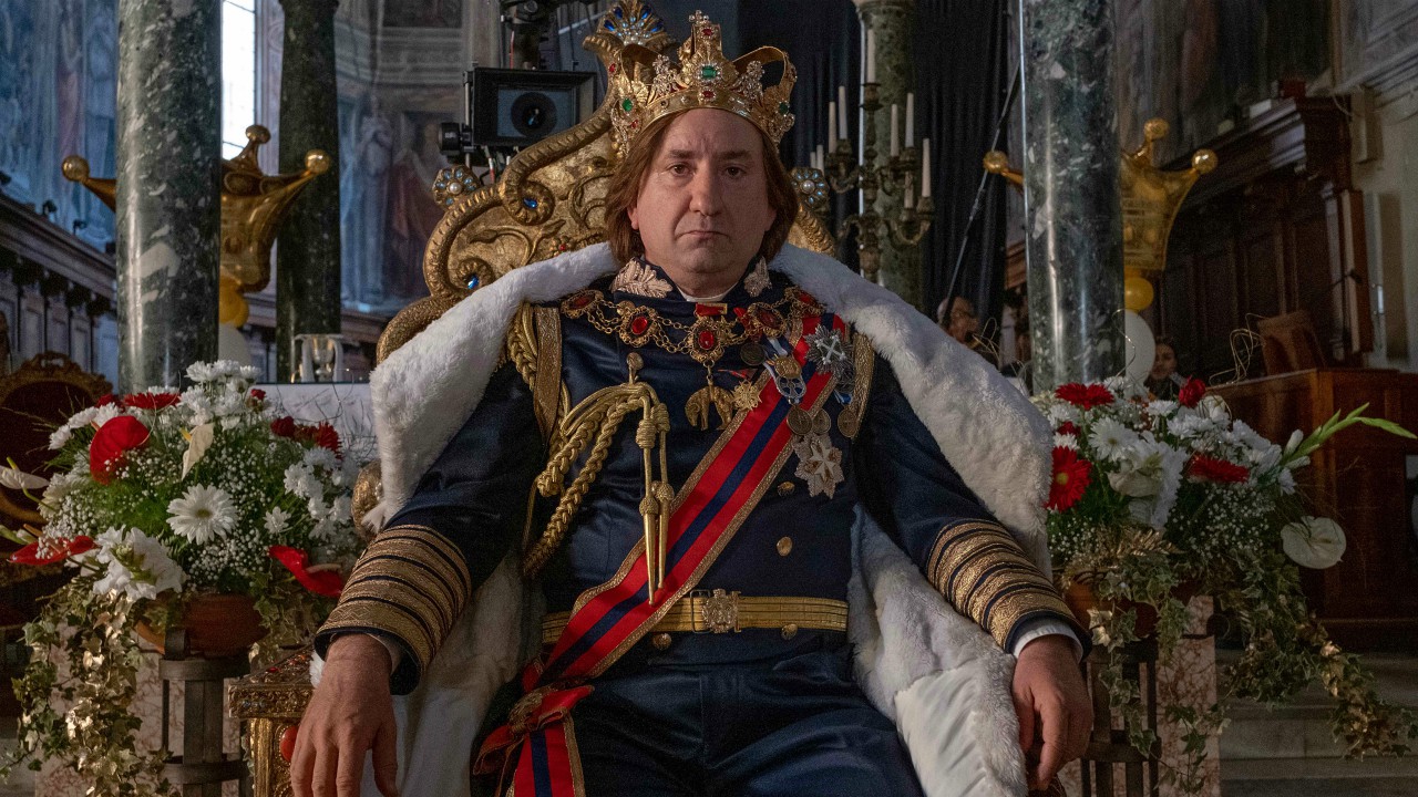 Cetto c'è, senzadubbiamente: quasi 2 milioni e mezzo di incasso e monarchia in vista per La Qualunque