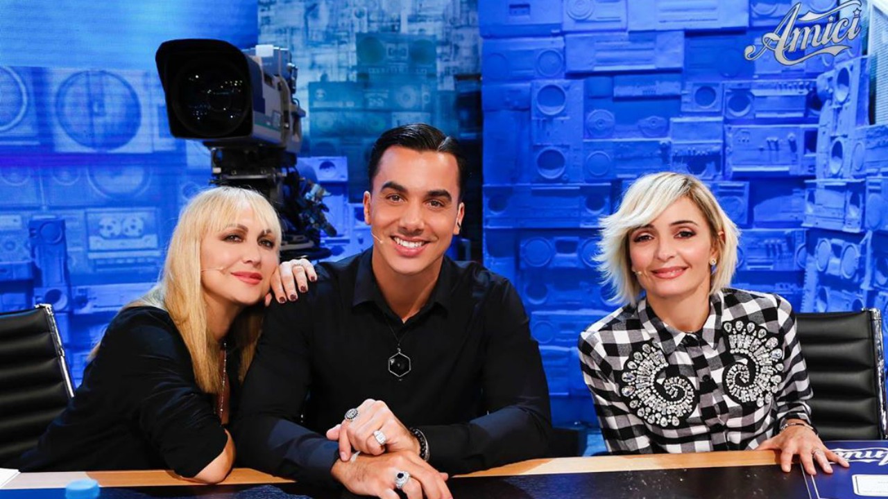 Amici 19, professori al centro delle polemiche: cambiamenti in arrivo nelle commissioni?