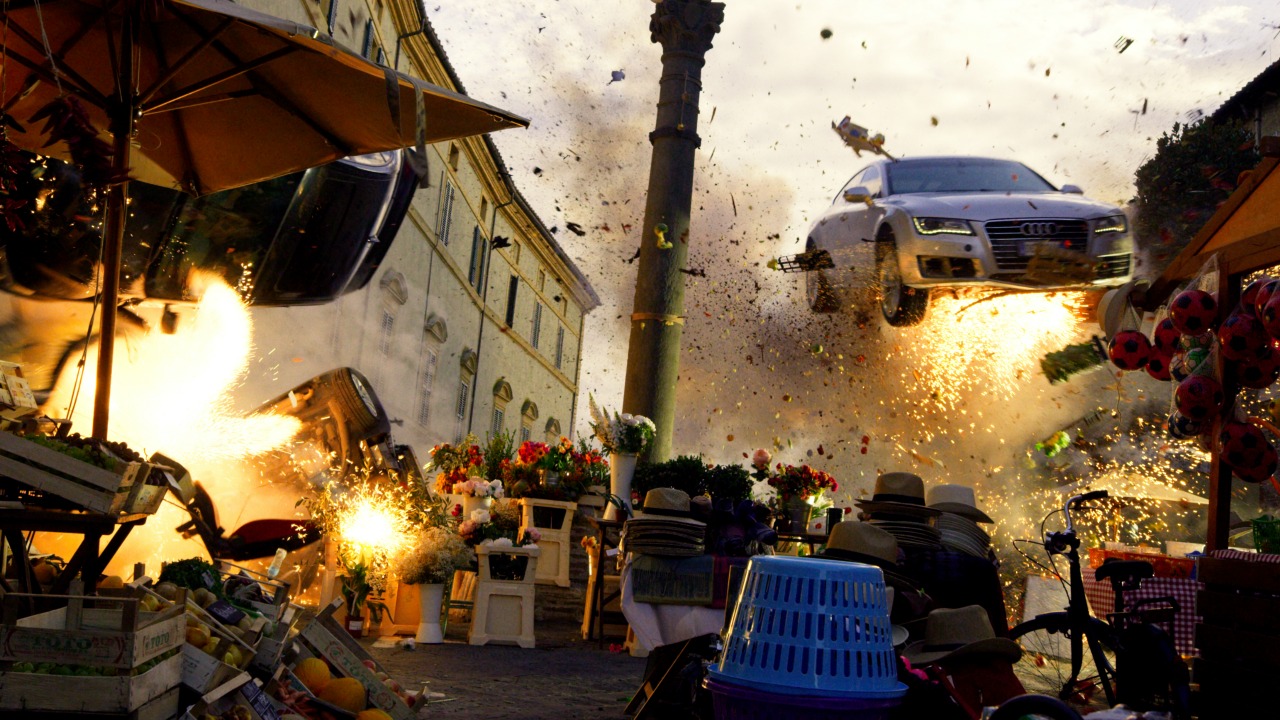 6 Underground: la recensione dell'action ipercinetico di Michael Bay con Ryan Reynolds e Mélanie Laurent