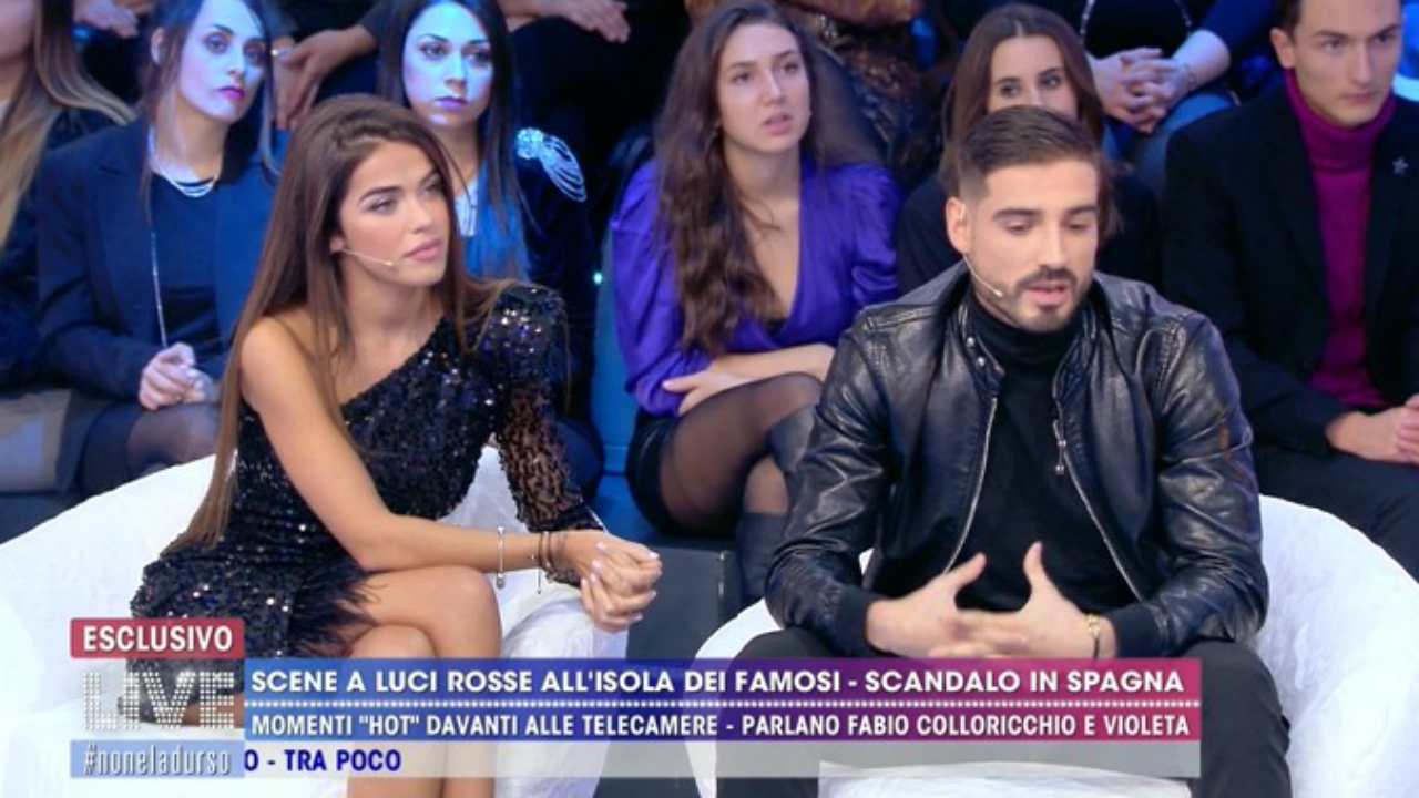 Fabio Colloricchio e Violeta Mangrinan ospiti a Live - Non è La D'urso, commentano il video hot a Supervivientes