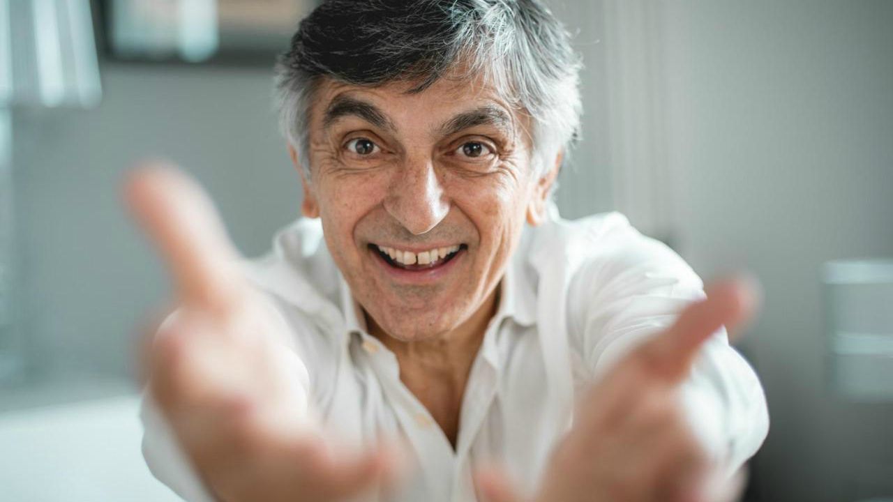 Salemme il bello... della diretta!: Stasera lo spettacolo teatrale Sogni e Bisogni