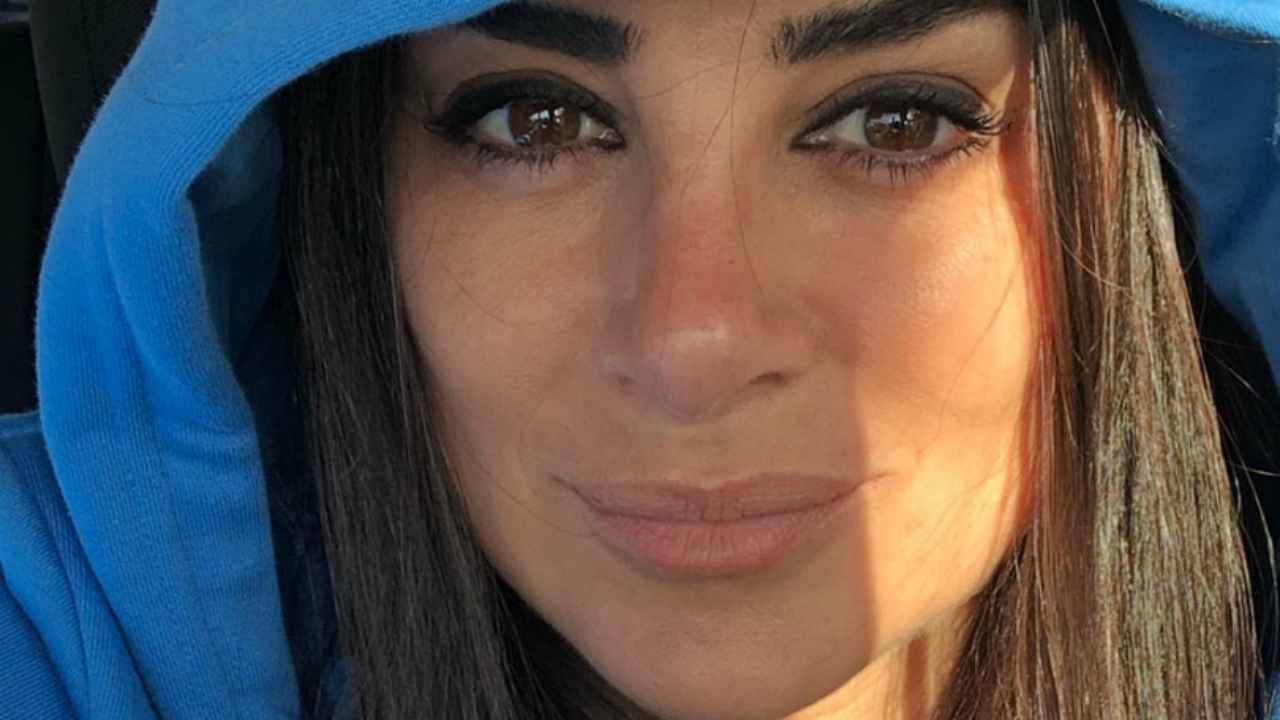 Grande Fratello Vip, Elga Enardu dice no a Domenica Live: "Non mi siedo con la gente di basso livello"