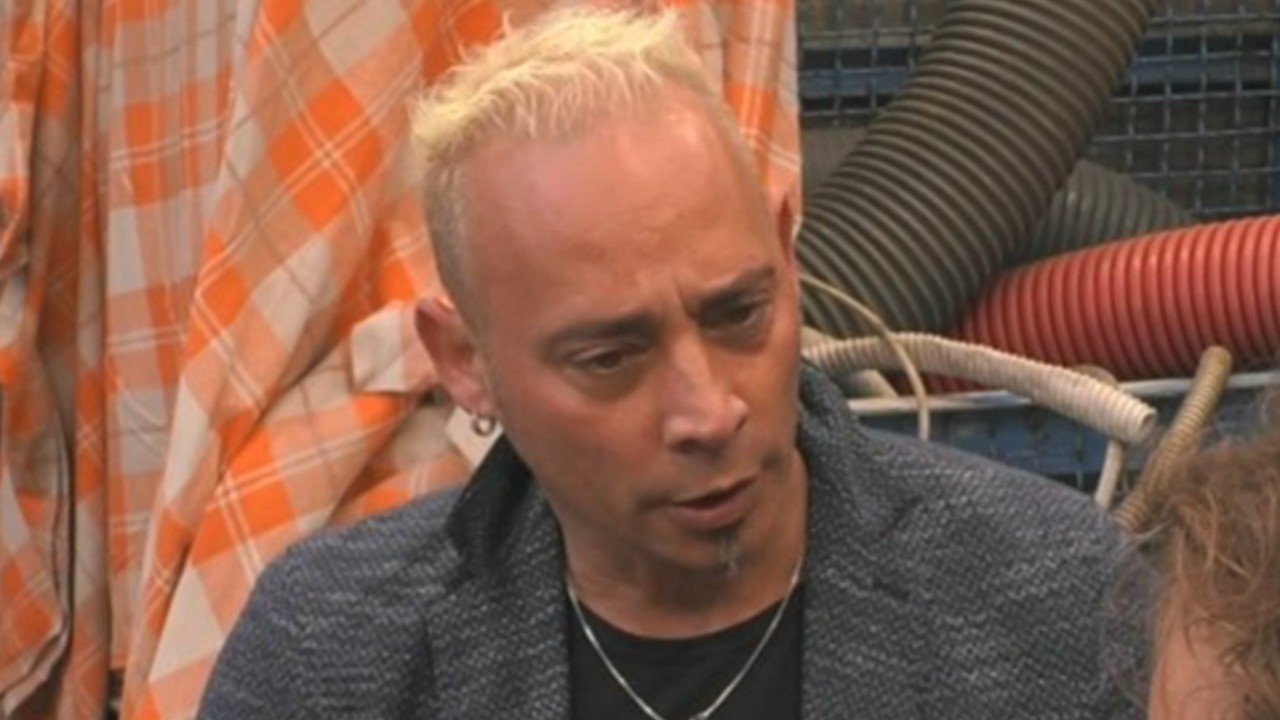 Grande Fratello Vip, Salvo squalificato: ecco come ha reagito il gieffino dopo l'eliminazione