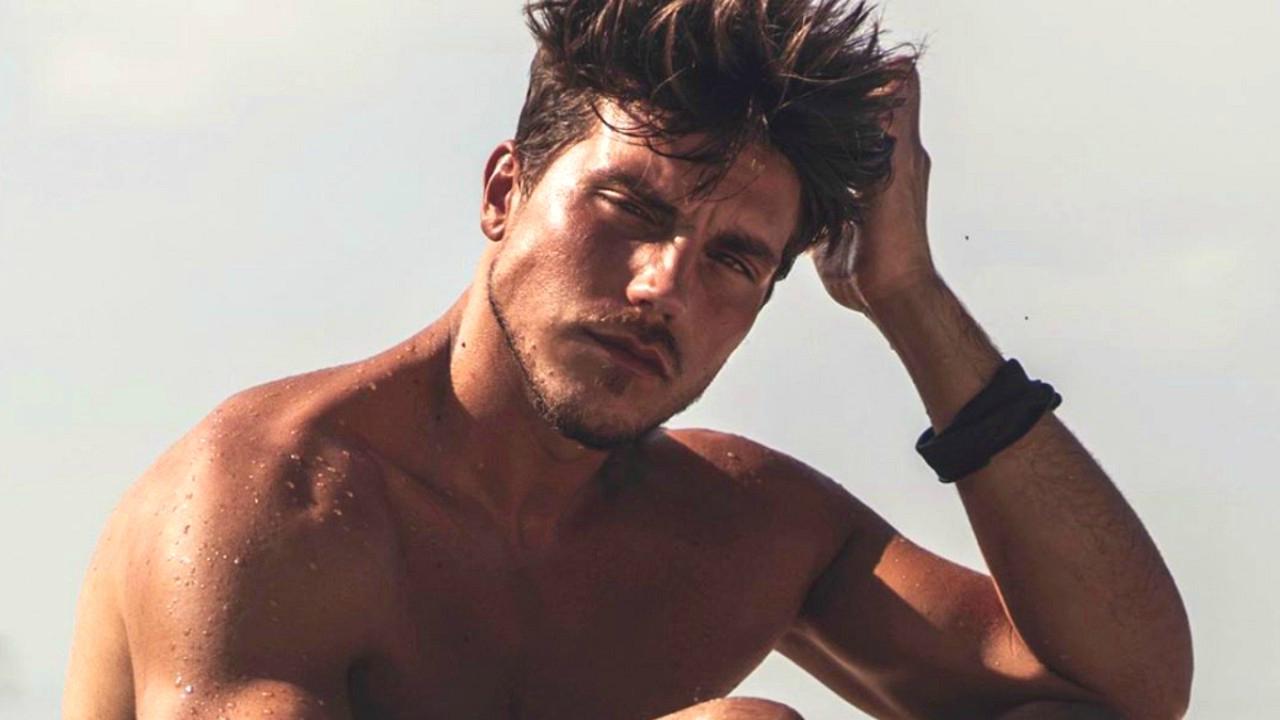 Uomini e Donne, Daniele Dal Moro sotto accusa: il gesto che fa polemica