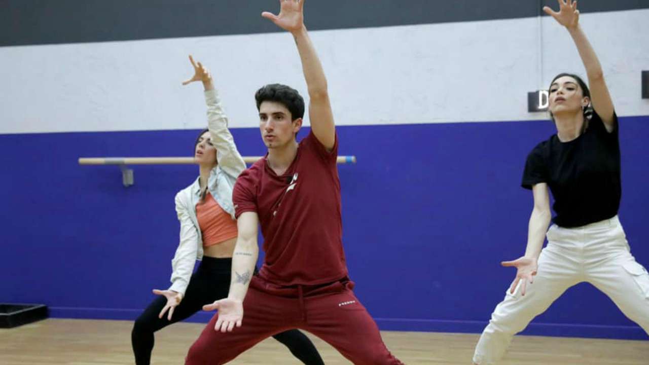 Amici 19, Javier Rojas minaccia di lasciare la scuola: “Non posso fare questa me…a”