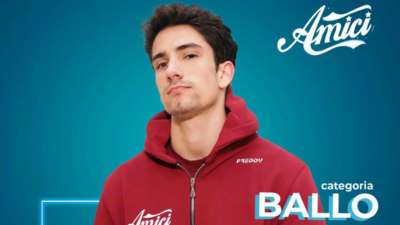 Amici 19, la commissione salva Javier: dopo il caos il ballerino è pentito