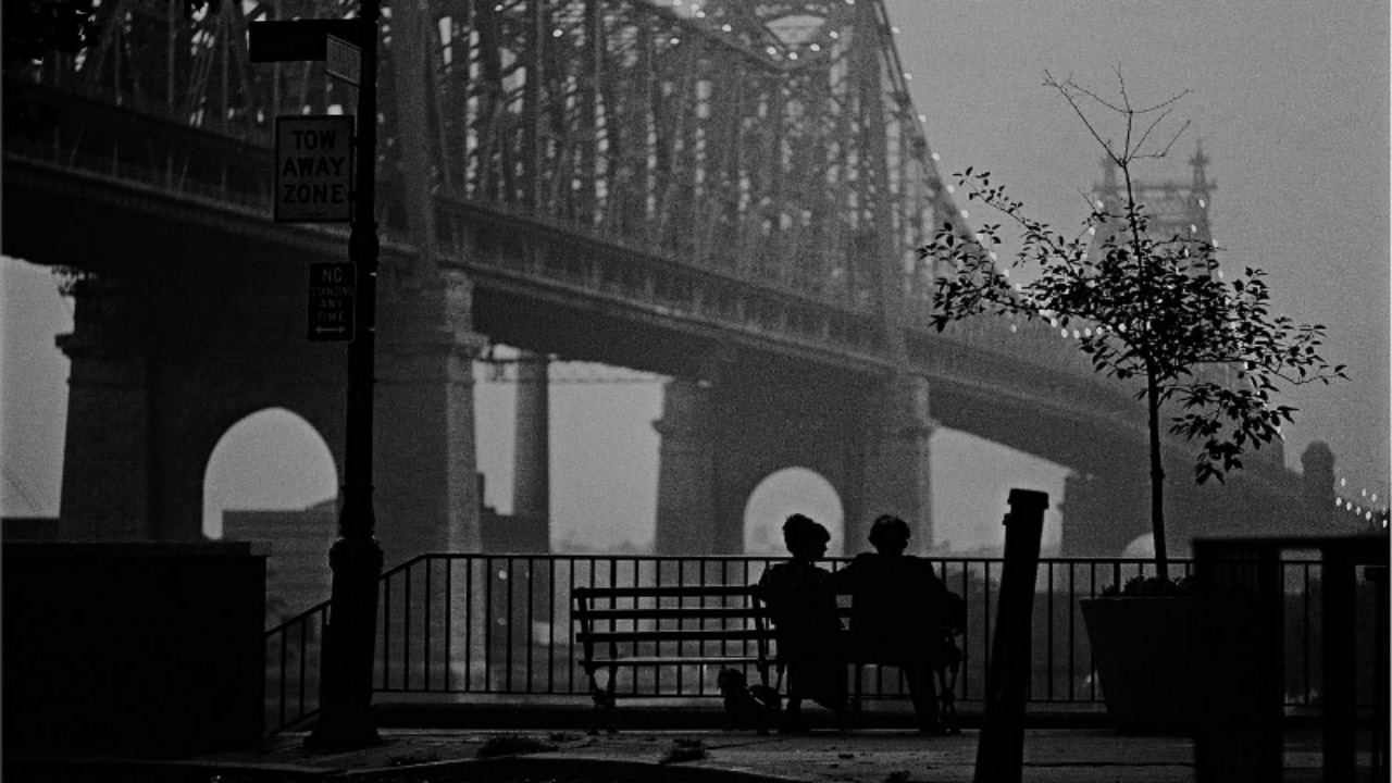 Una serata di pioggia a New York, ascoltando Woody Allen all’Hotel Carlyle