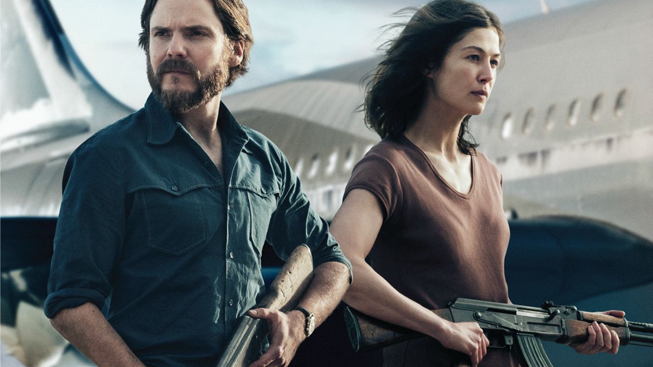 7 giorni a Entebbe: la storia vera che ha ispirato il film con Daniel Brühl e Rosamund Pike