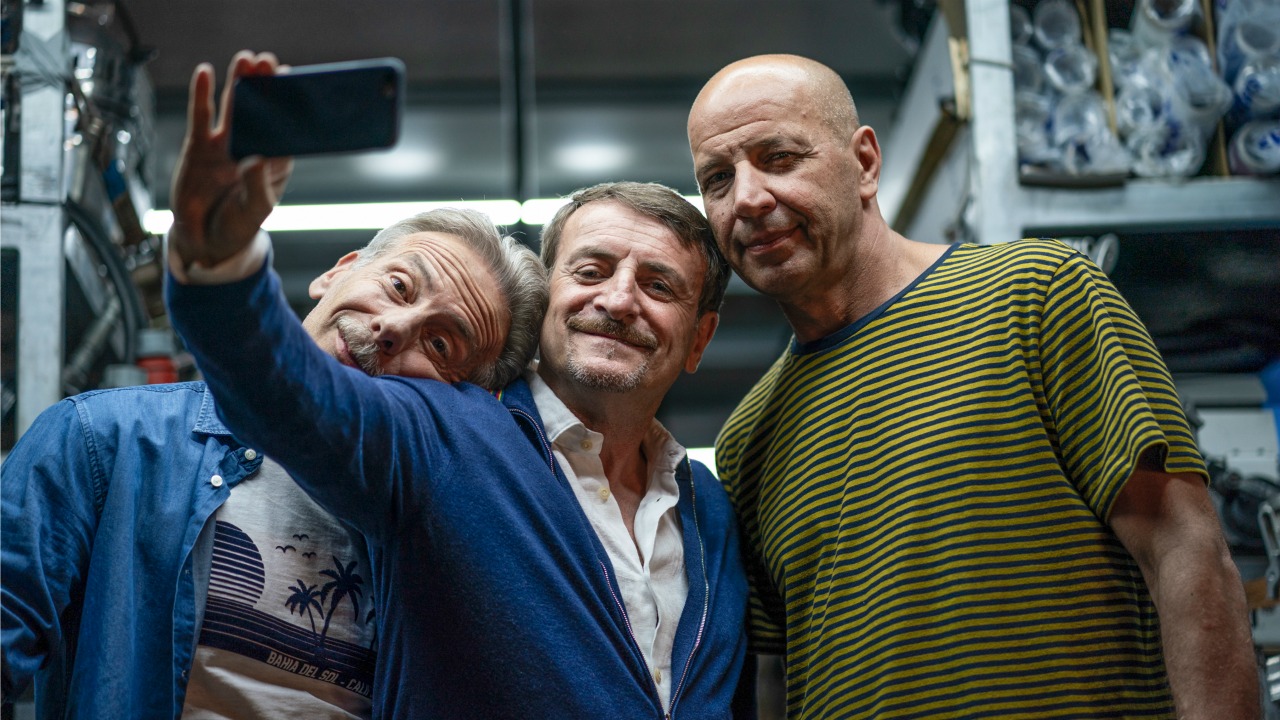 Odio l'estate, il corale e malinconico ritorno di Aldo Giovanni e Giacomo diretti da Massimo Venier