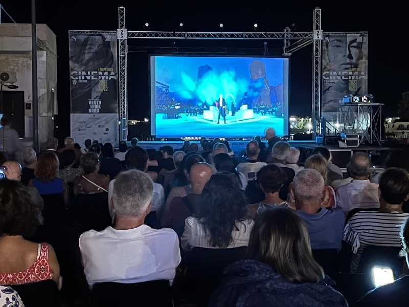 A Lampedusa soffia Il Vento del Nord e il cinema torna in piazza