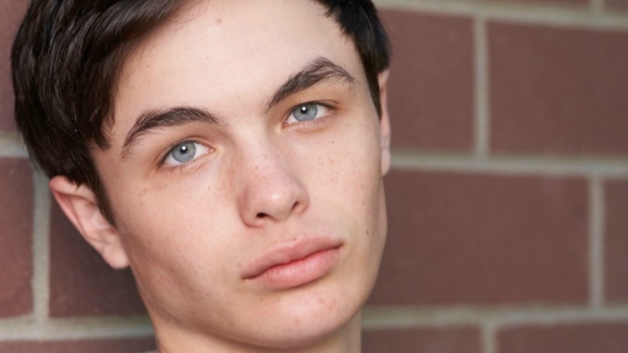 The Flash: È morto a 16 anni Logan Williams, l'interprete di Barry Allen bambino