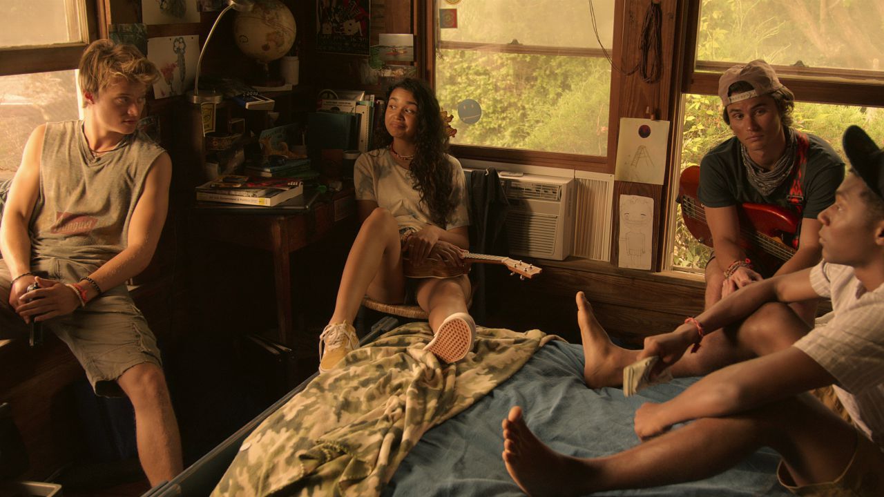 Outer Banks: Da oggi su Netflix un nuovo teen drama su misteri e relazioni proibite