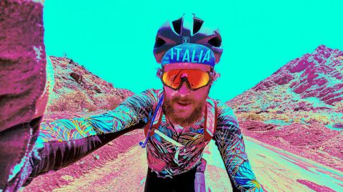 Non voglio cambiare pianeta: Jovanotti in bici tra Cile e Argentina, un diario di viaggio che diverte e ispira