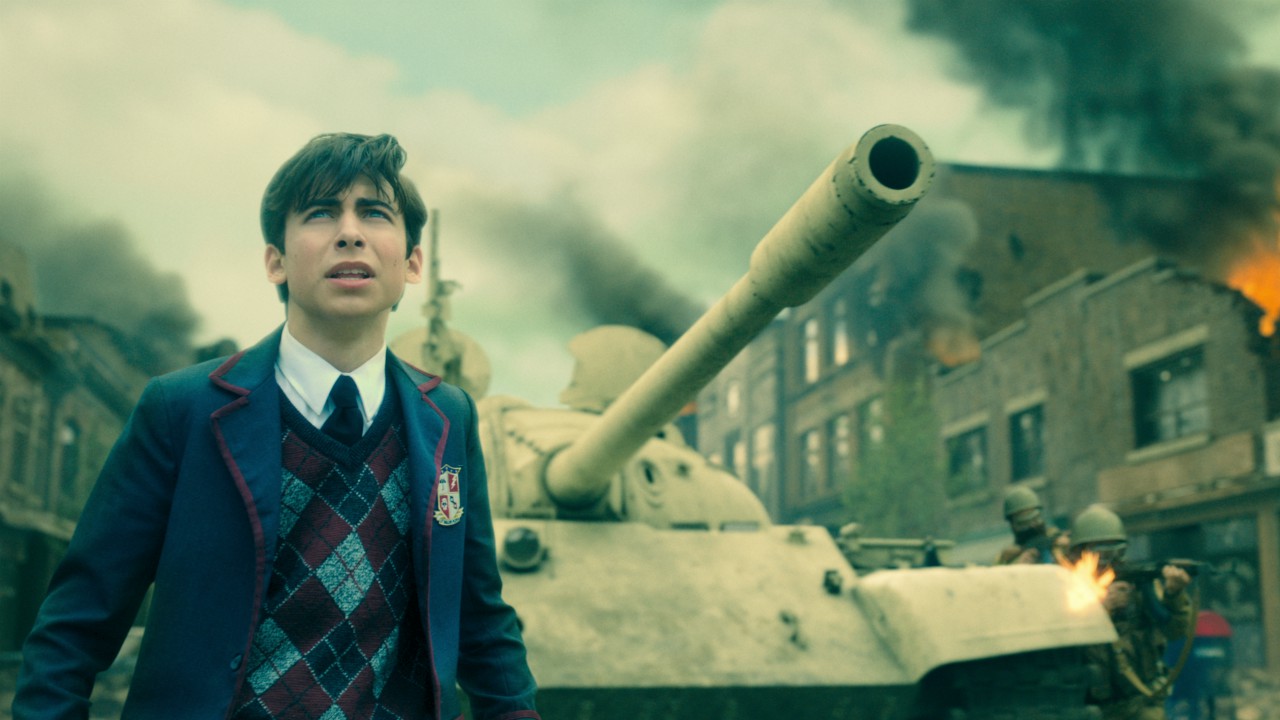 The Umbrella Academy 2: Il trailer ufficiale della seconda stagione ci trasporta negli anni '60