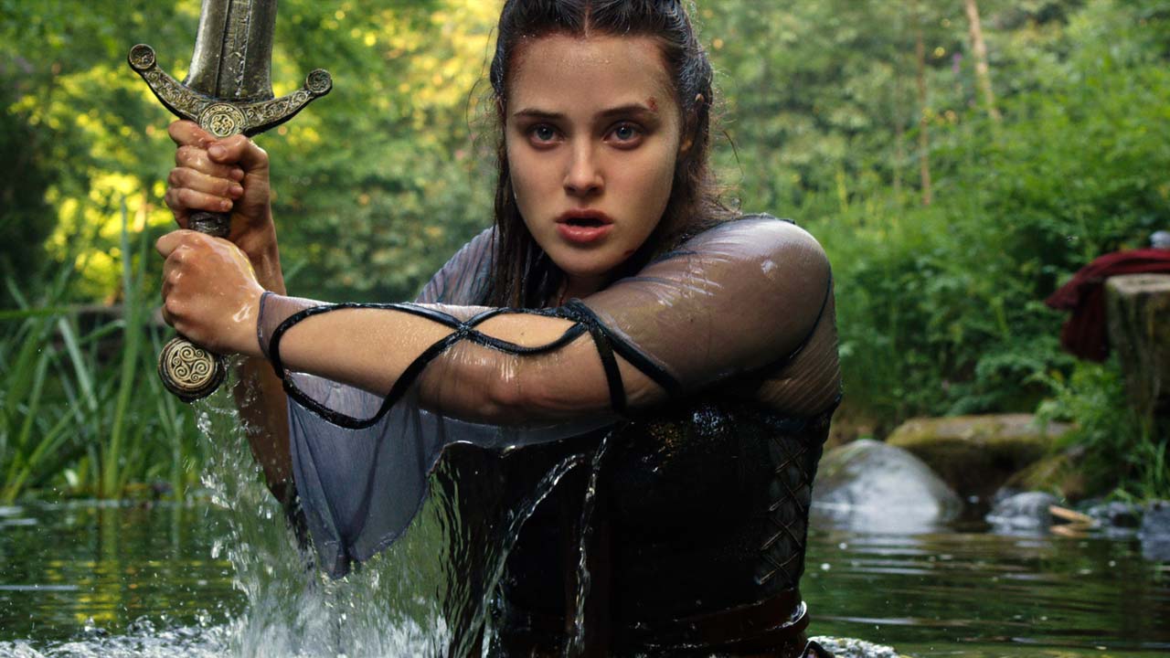 Cursed, Recensione della nuova serie fantasy di Netflix con Katherine Langford