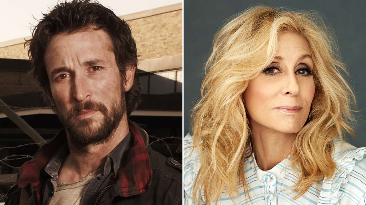 Noah Wyle e Judith Light nella miniserie Shadows in the Vineyard