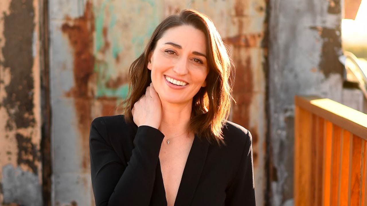 Girls5eva: Sara Bareilles è la protagonista della nuova comedy di Tina Fey