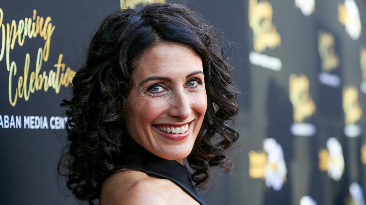 9-1-1: Lone Star affida un ruolo ricorrente a Lisa Edelstein