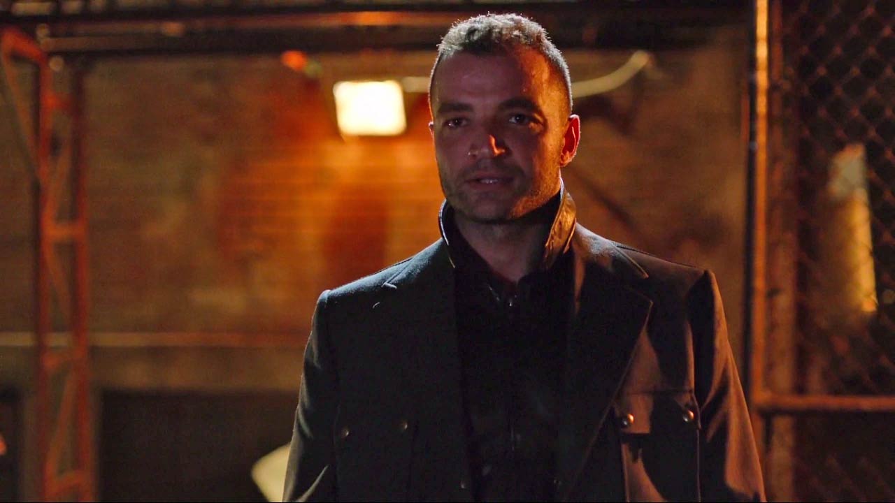 Stargirl arruola l'attore di Arrow Nick Tarabay nella stagione 2