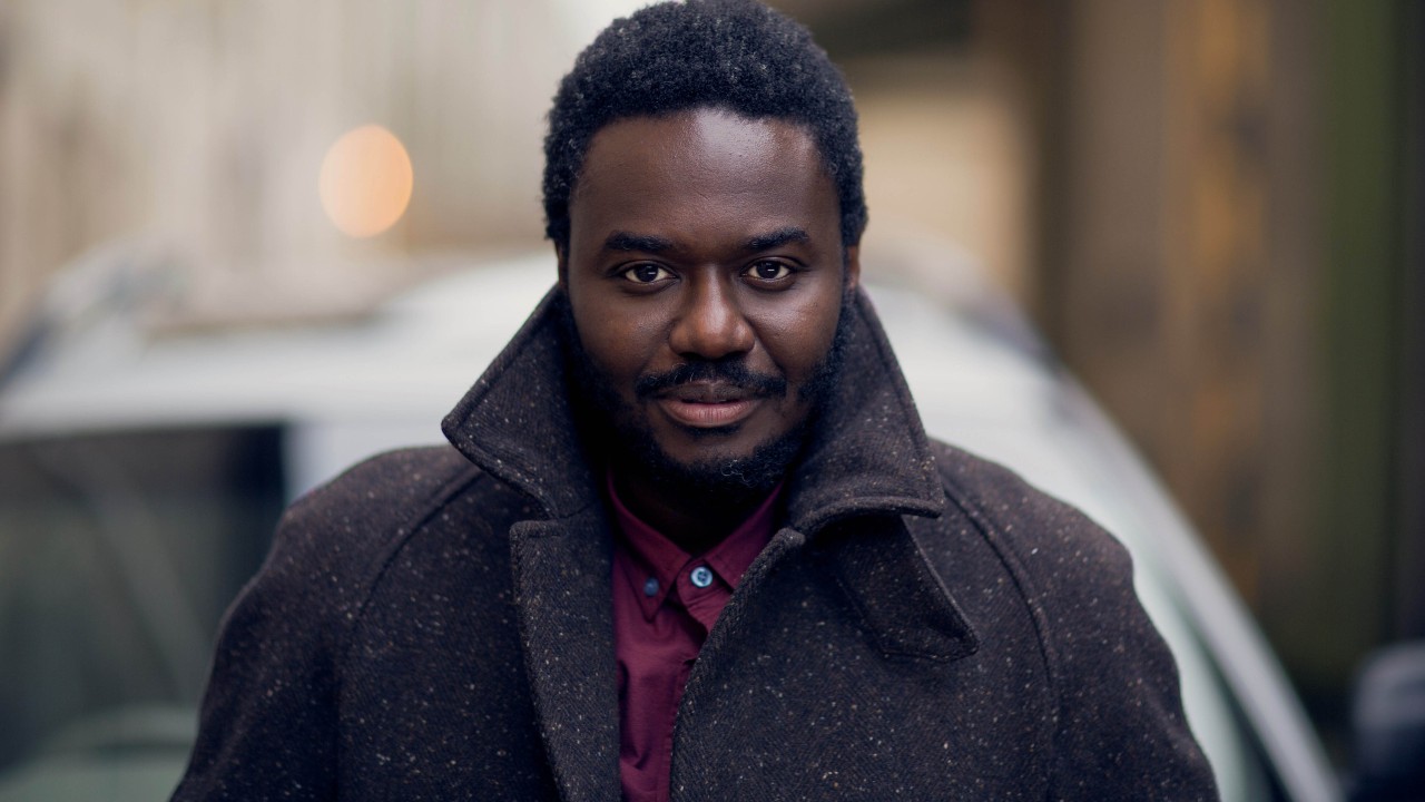 Babou Ceesay protagonista di Wolfe, nuova serie di Sky dall'ideatore di Shameless