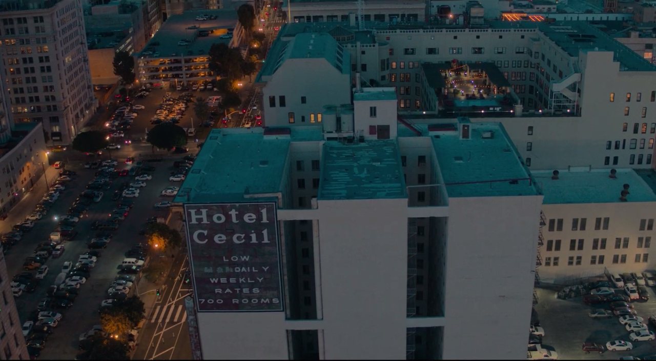 Sulla scena del delitto: Il caso del Cecil Hotel, il trailer della nuova imperdibile docuserie Netflix