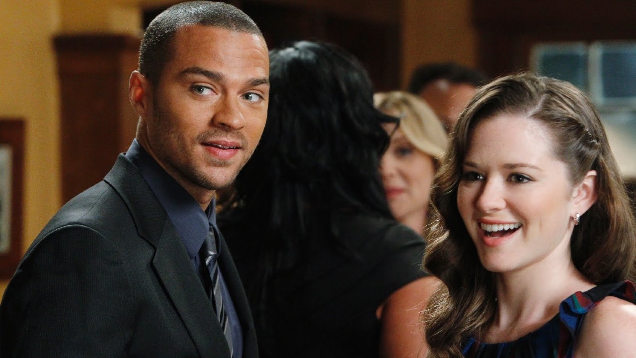 Grey's Anatomy 17: April e Jackson riuniti in una foto di Sarah Drew dal set