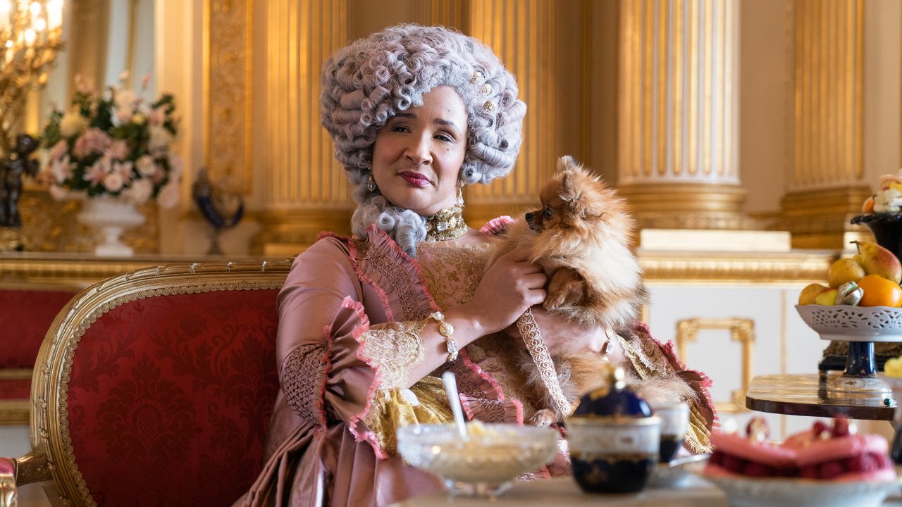 Bridgerton: Arriva uno spin-off su una giovane regina Charlotte