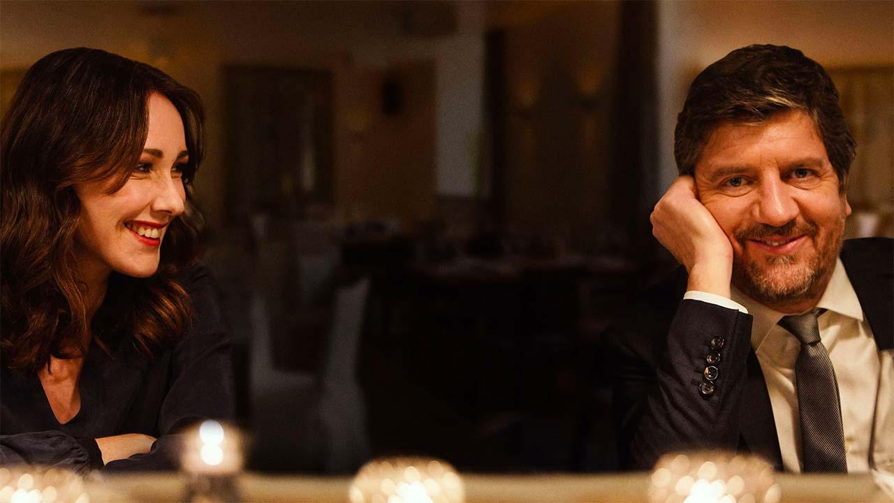 Ridatemi mia moglie: Il trailer ufficiale della commedia di Sky con Fabio De Luigi