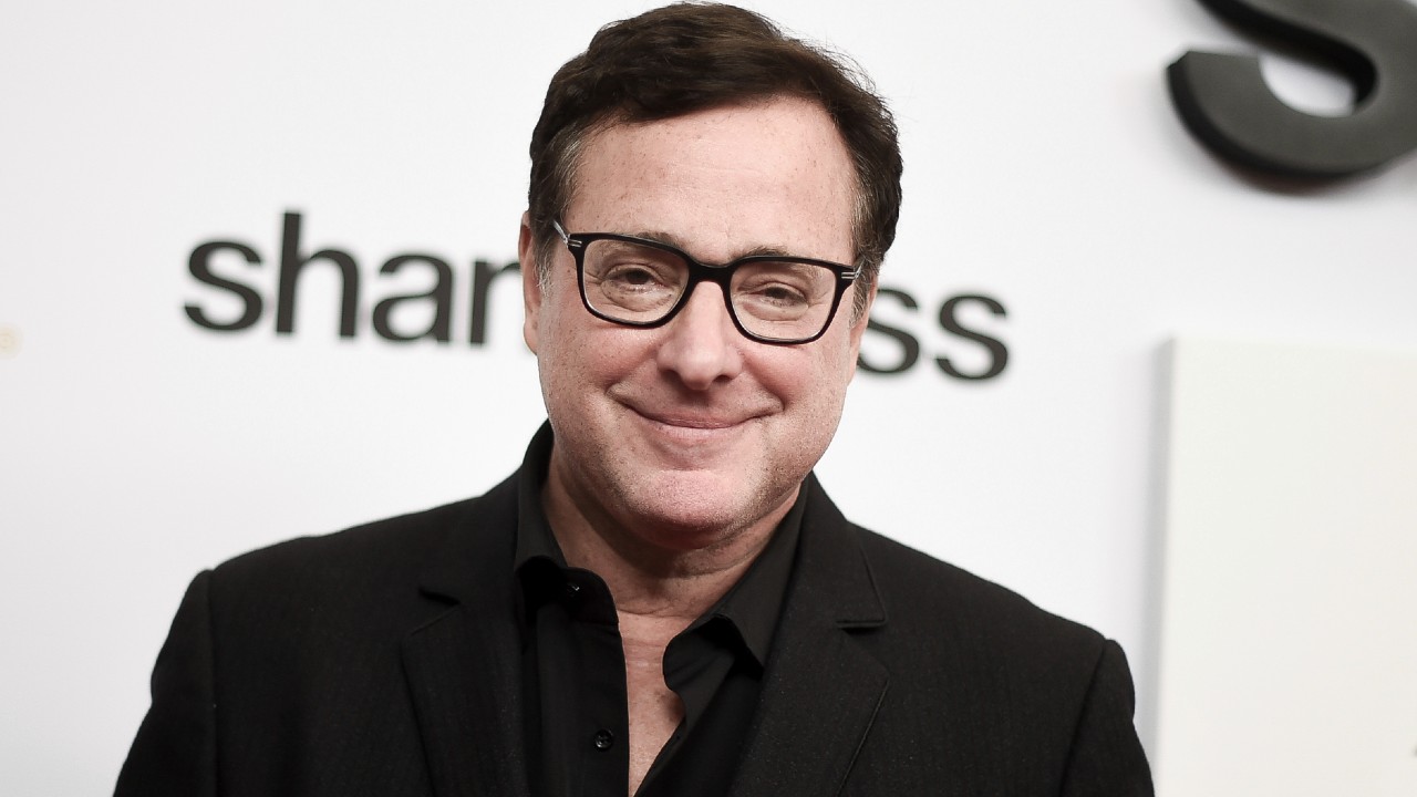 È morto Bob Saget: L'attore de Gli amici di papà aveva 65 anni