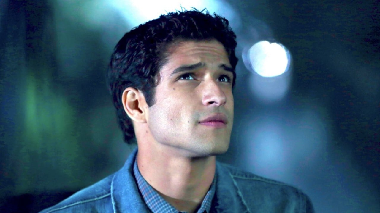 Teen Wolf: Tyler Posey sul set del film nelle prime foto pubblicate da EW