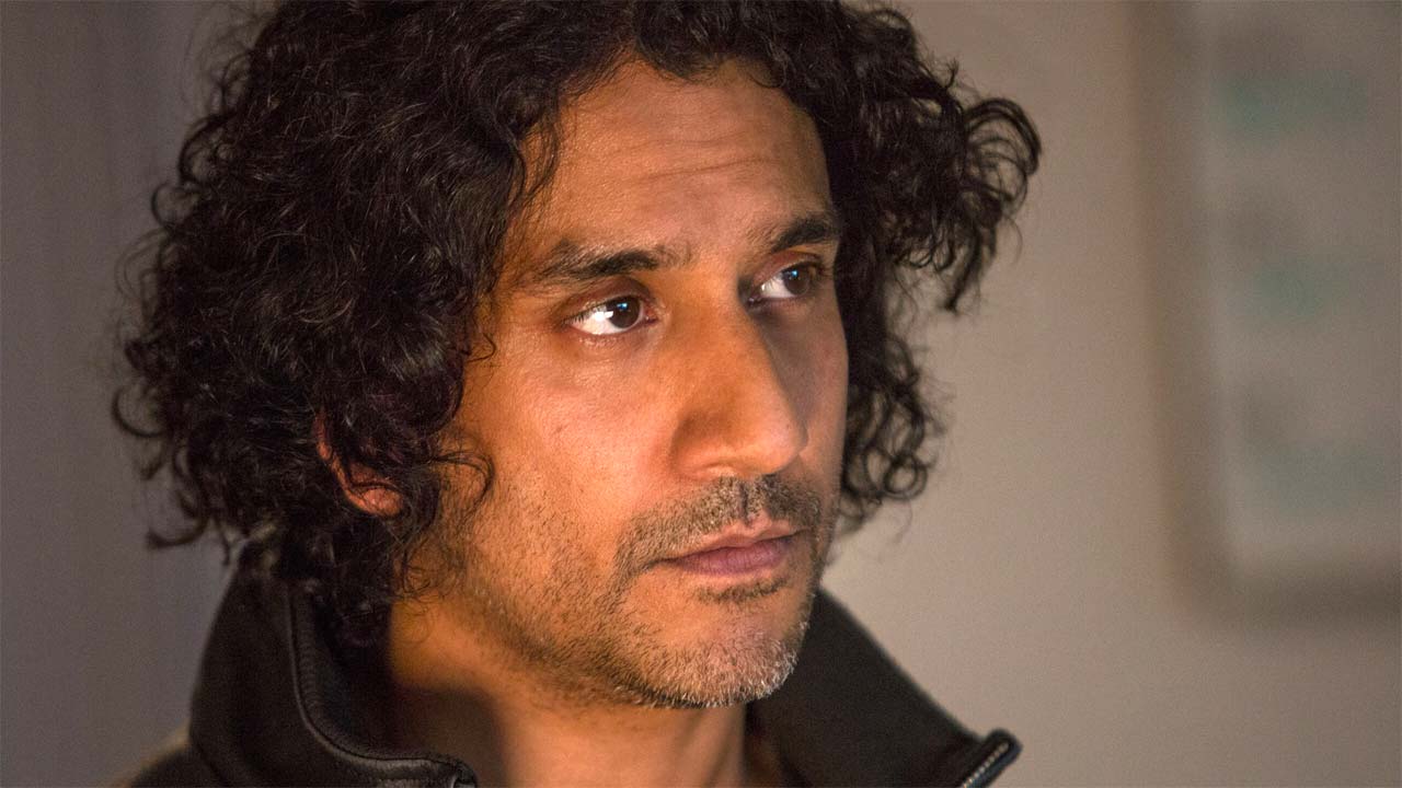 Naveen Andrews in The Cleaning Lady 2, un addio in The Conners e altre news in breve