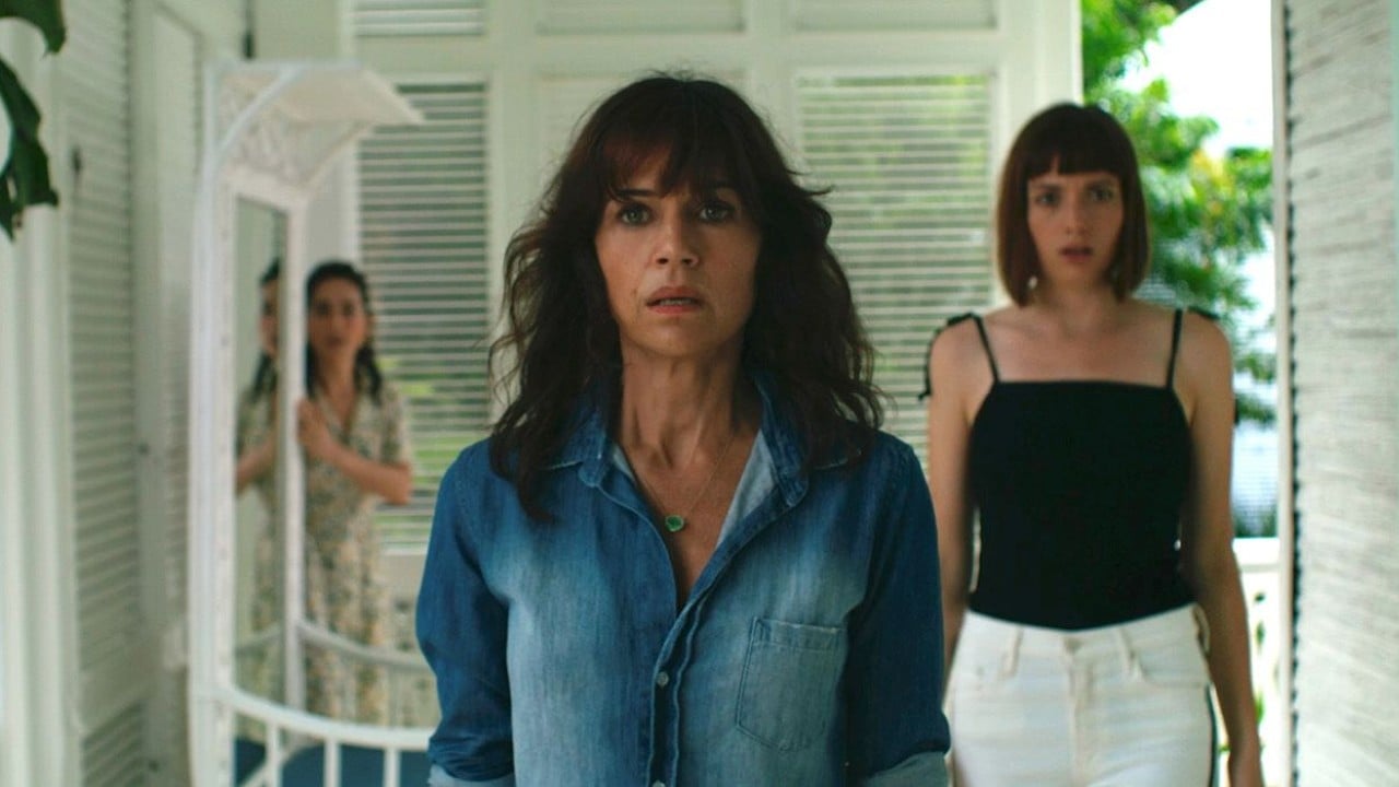 Leopard Skin: Il trailer ufficiale del crime thriller con Carla Gugino