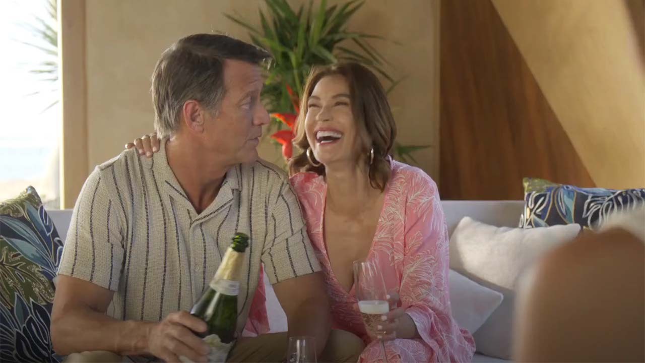 Fantasy Island: Teri Hatcher e James Denton di nuovo insieme nel trailer  della stagione 2