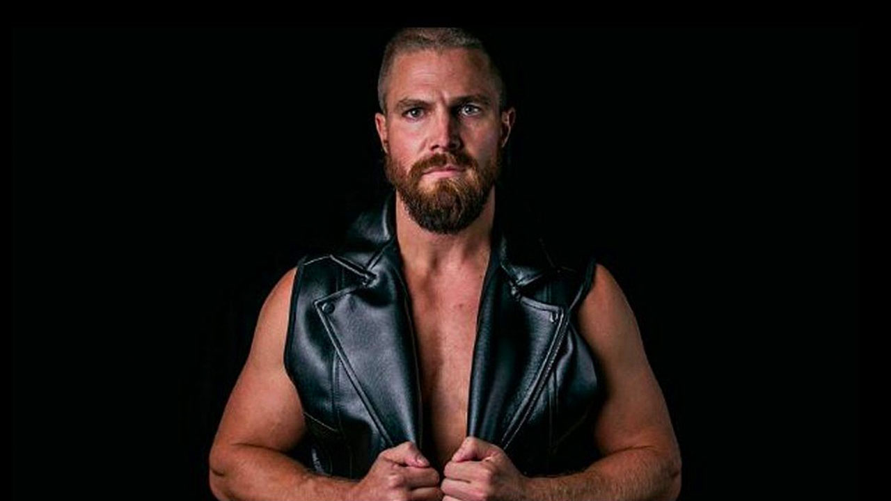 Stephen Amell critica lo sciopero degli attori: È un approccio "miope"