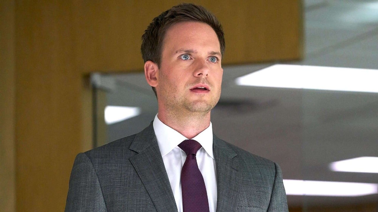 Suits: Patrick J. Adams pubblica e poi cancella alcune foto scattate dietro  le quinte della serie,