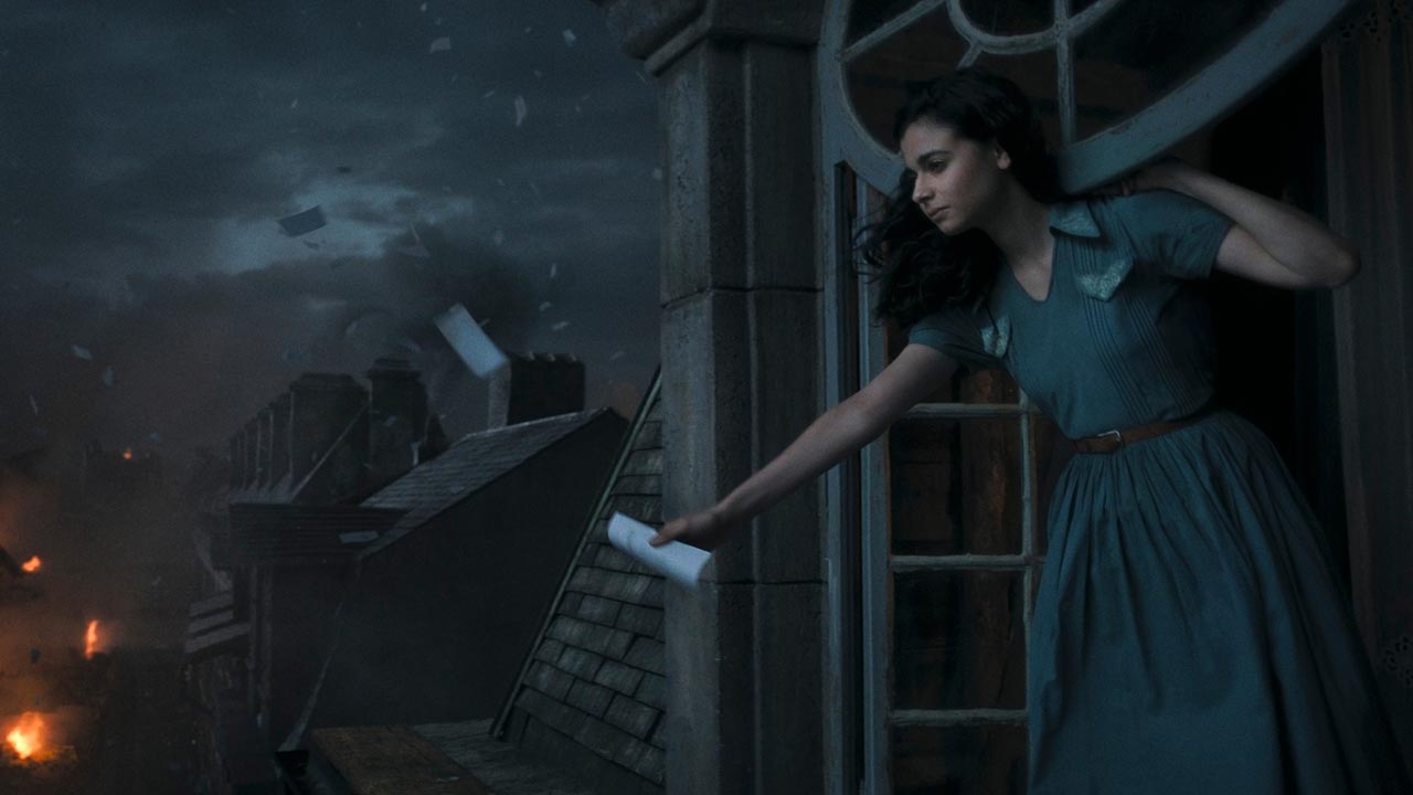 Tutta la luce che non vediamo sarà il capolavoro di Netflix? Intanto ecco il trailer ufficiale dell'attesa miniserie