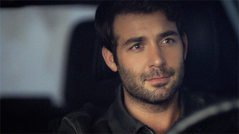 James Wolk nella serie di Paramount+ sul serial killer Happy Face