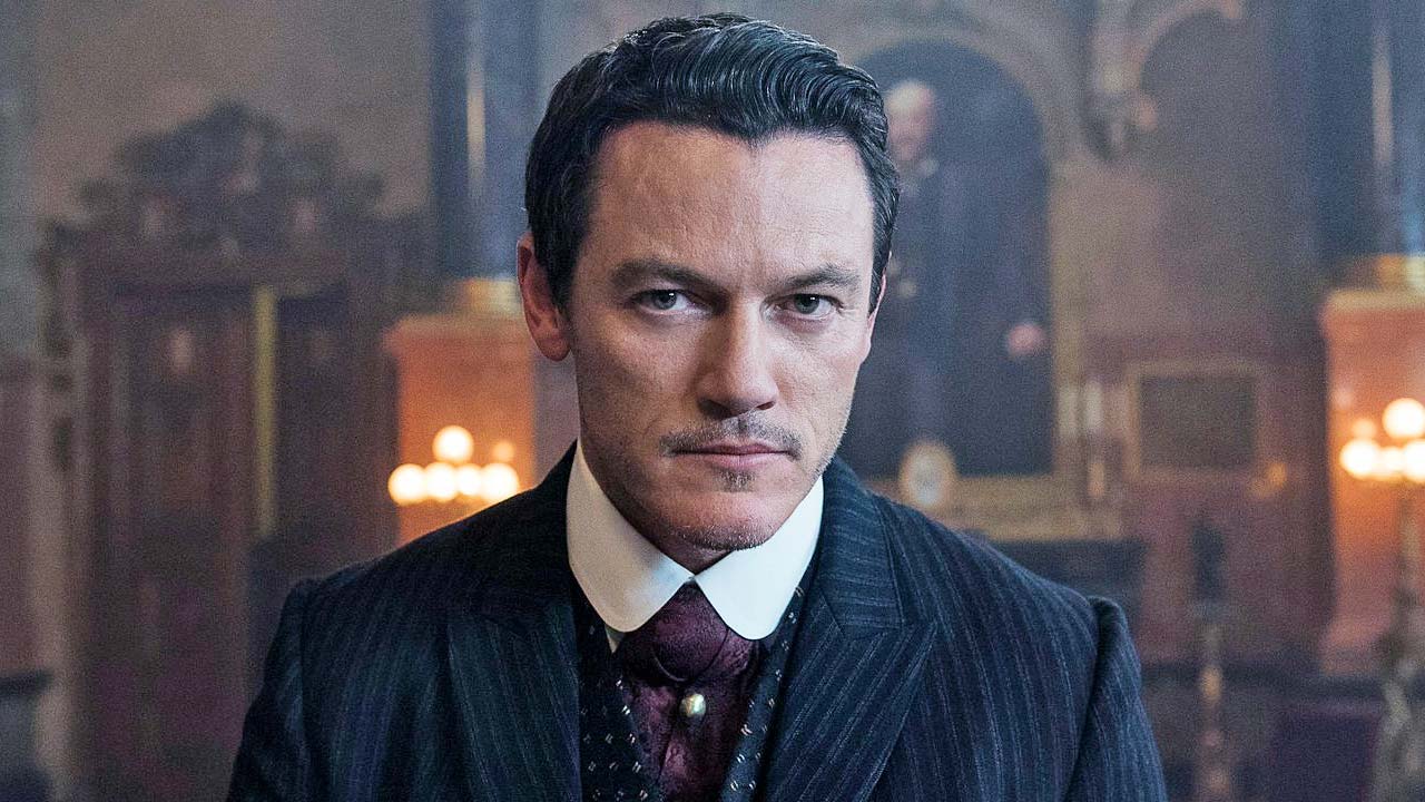 Criminal: Anche Luke Evans nel cast della serie tv di Prime Video