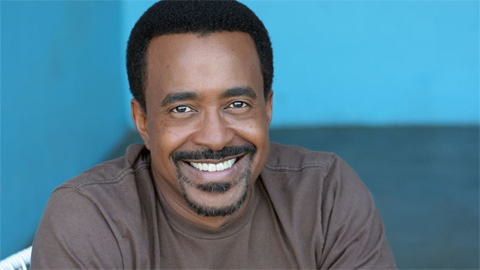 Tim Meadows in una nuova comedy di CBS, la vedova di Leonard Nimoy in Brilliant Minds e altre news in breve