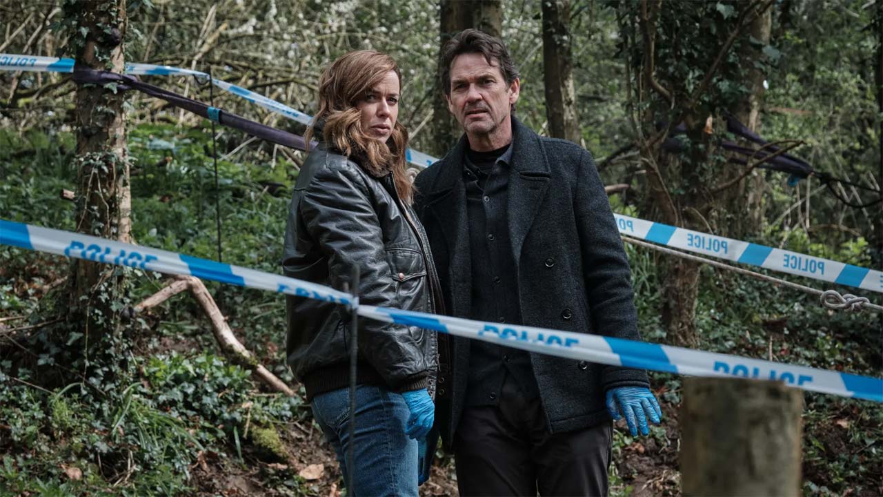 The Crow Girl: Le prime foto del nuovo thriller con Eve Myles e Katherine Kelly